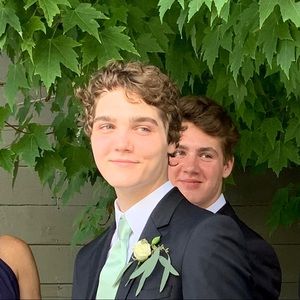 Meet your Posher, Daniel